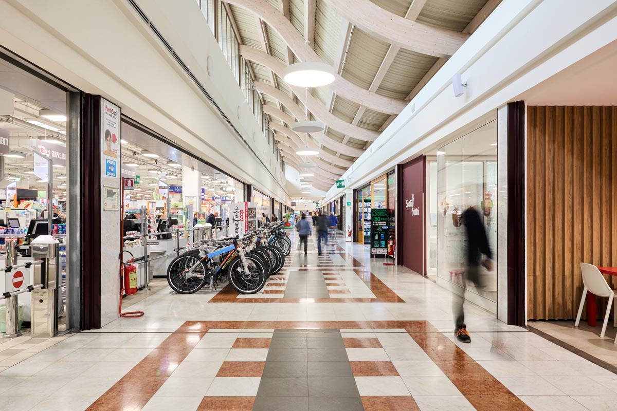 Centro Commerciale I Leudi