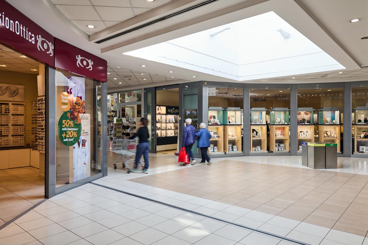 Centro Commerciale Il Mirto