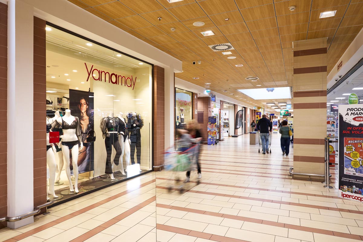 Centro Commerciale Le Serre di Albenga