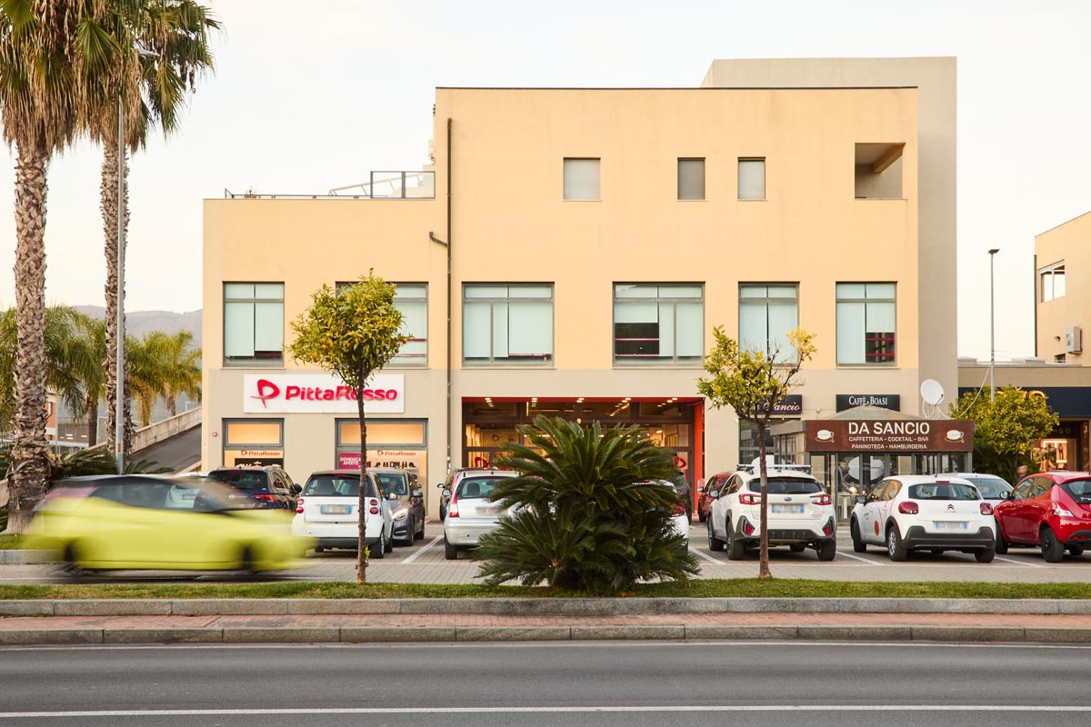 Centro Commerciale Le Serre di Albenga